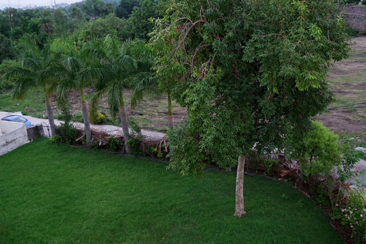 Amour By The Lake Udaipur Exterior foto